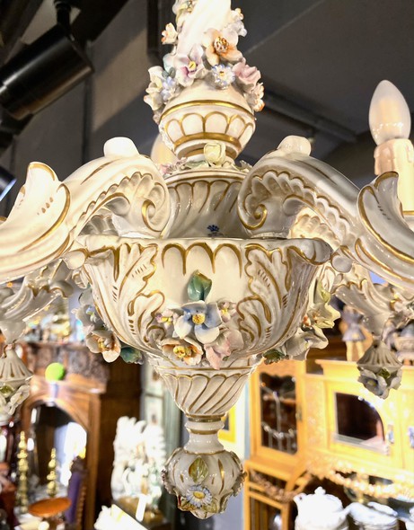 Antique chandelier Capodimonte