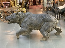 Антикварная скульптура "Медведь"