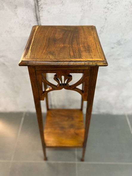 Antique pedestal