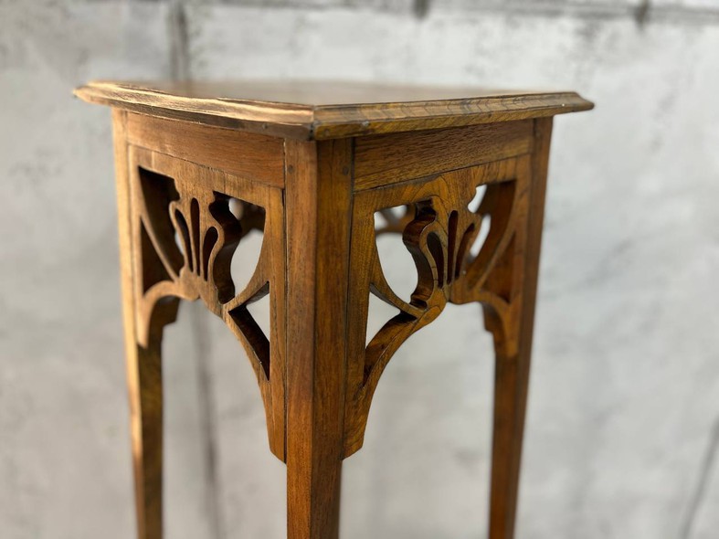 Antique pedestal