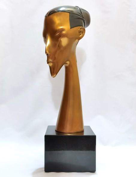 Sculpture "Steppe Nefertiti"