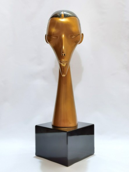 Скульптура «Степная Нефертити», Даши Намдаков