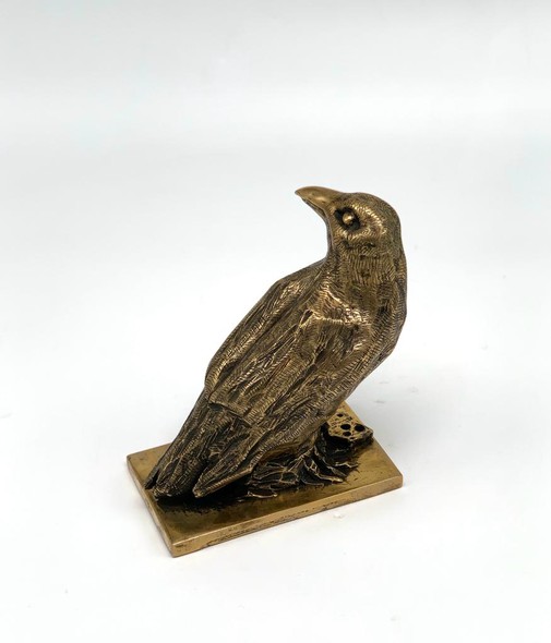 Sculpture "Crow and cheese"