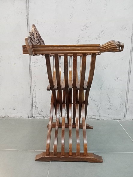 Старинное складное кресло