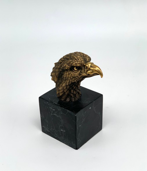 Vintage bust "Eagle"