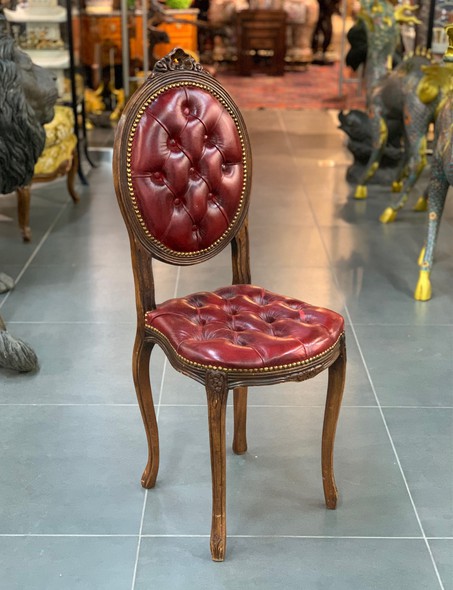 Antique ladies chair