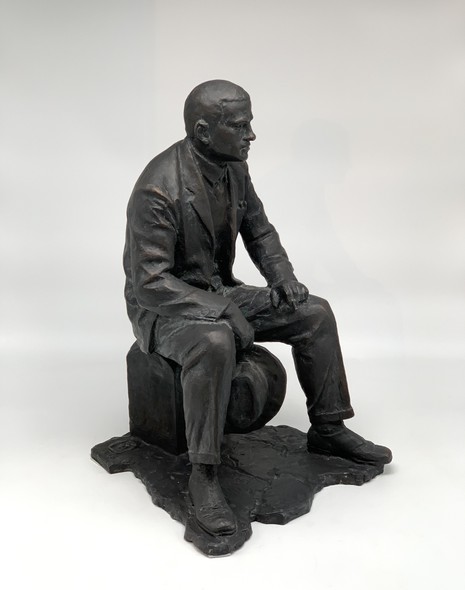 Скульптура «Владимир Маяковский»