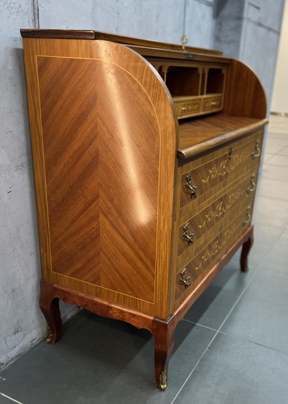 Antique bureau