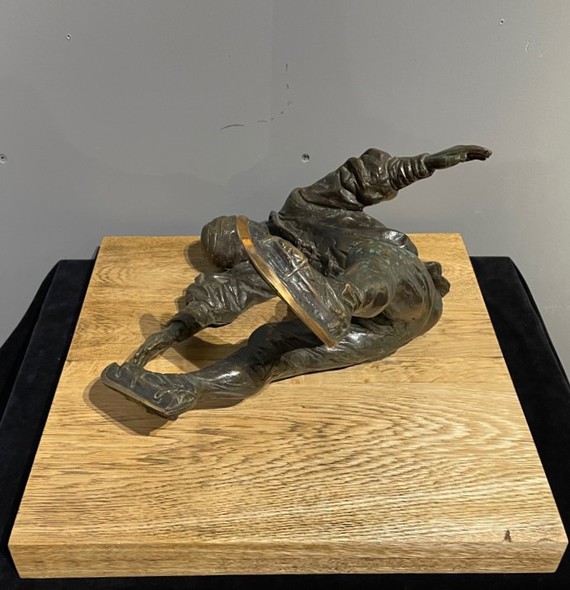 Sculpture "Skater"