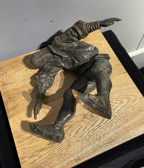 Sculpture "Skater"