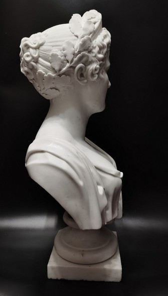 Sculptural portrait "Bust" of Empress Maria Feodorovna