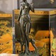 Антикварная скульптура «Диана»