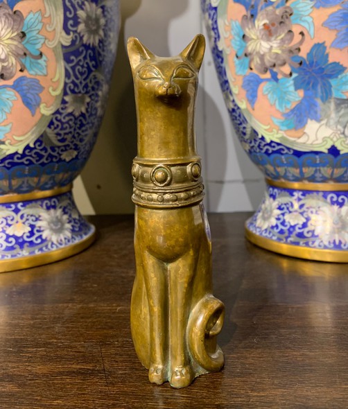 Antique sculpture "Cat"