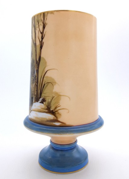 Антикварная ваза Baccarat в форме кубка