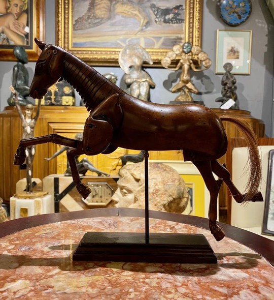 Mechanical sculpture "Horse"