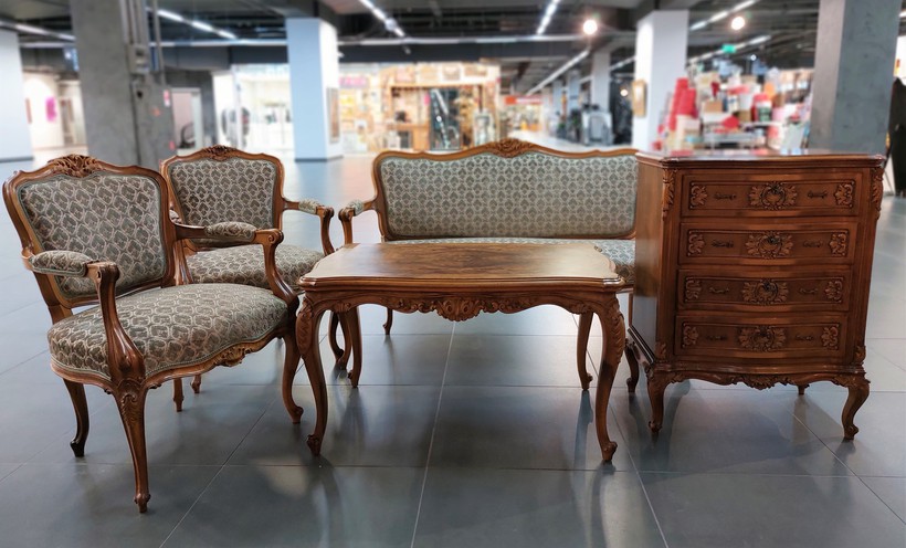 Antique furniture set