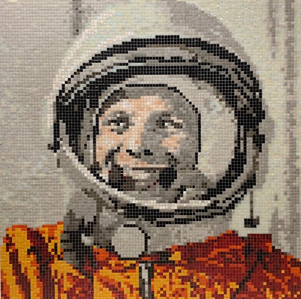 Мозаичное панно «Гагарин»