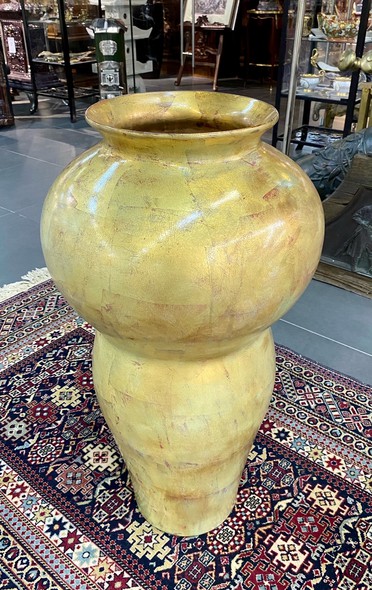 Винтажная высокая ваза