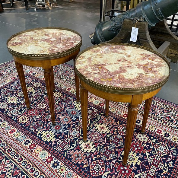 antique coffee tables