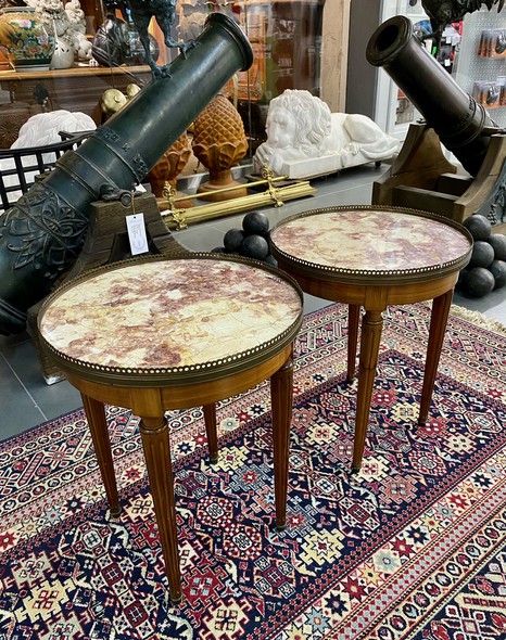 antique coffee tables