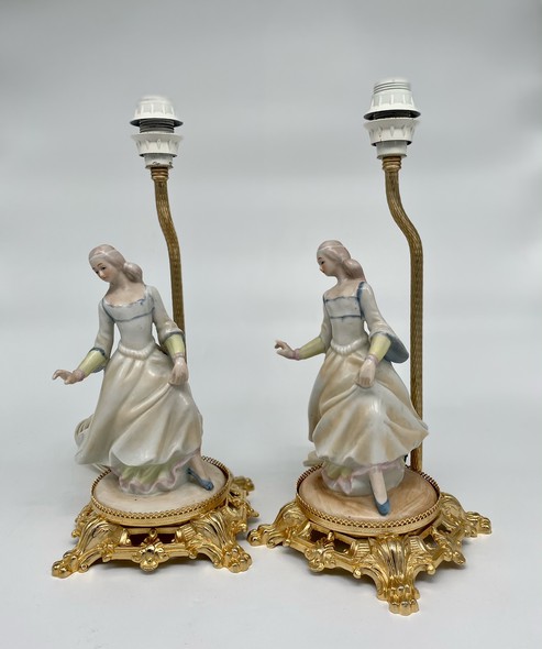 Antique pair lamps