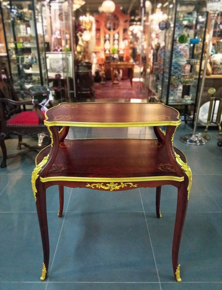 Buffet bunk table