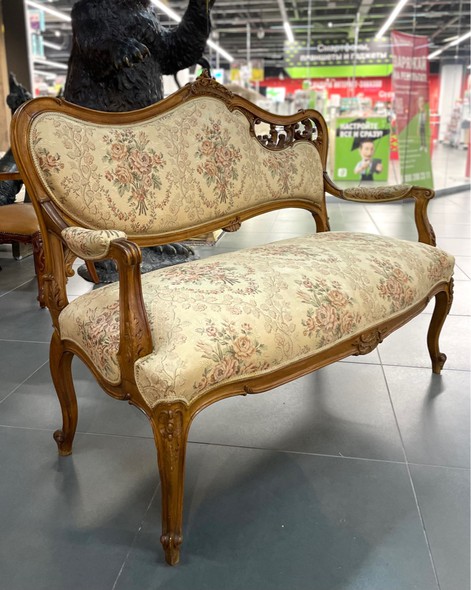 Rococo sofa deals