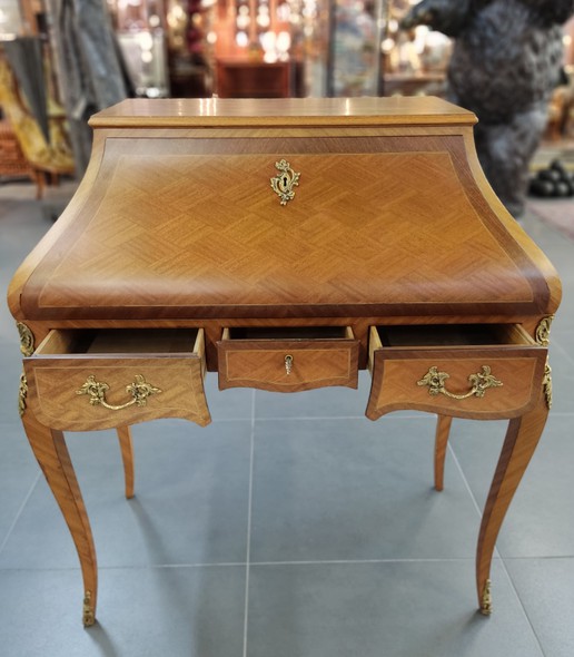 Antique bureau