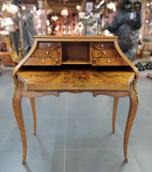 Antique bureau