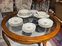 Antique table service (23 items)