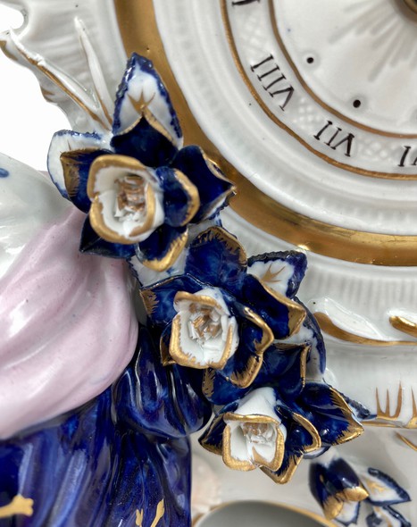 Porcelain clock