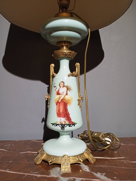 Lamp "Goddess of fertility"