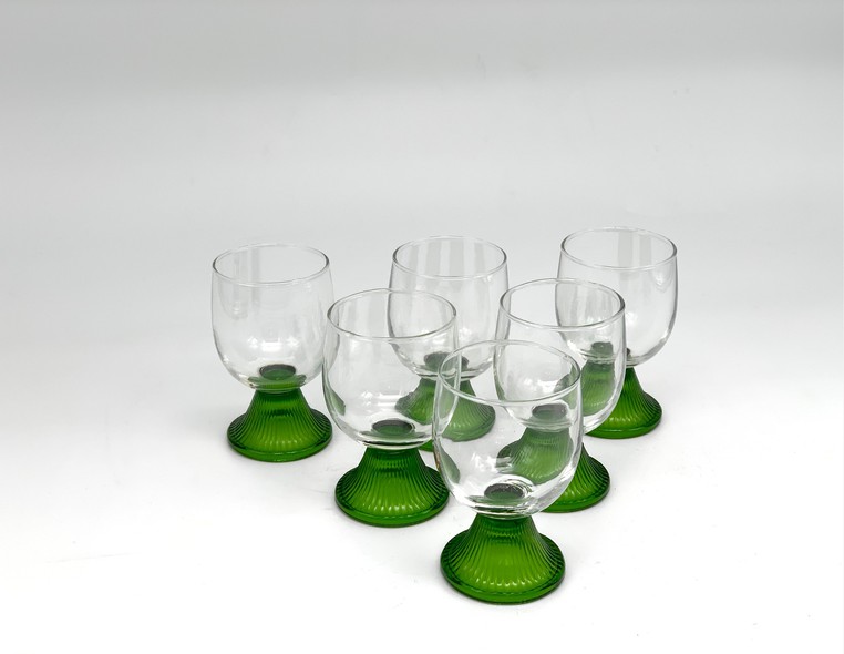 Set of vintage glasses