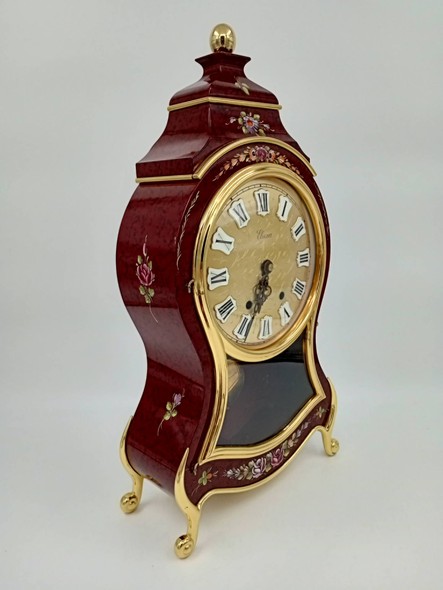 Швейцарские часы с консолью
