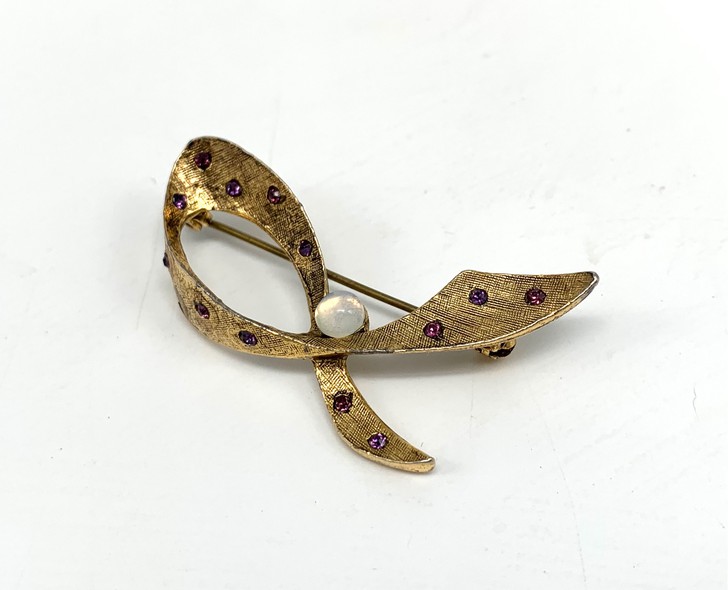 Vintage Hobe brooch