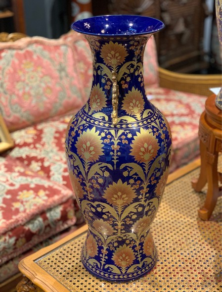 Vintage porcelain vase
