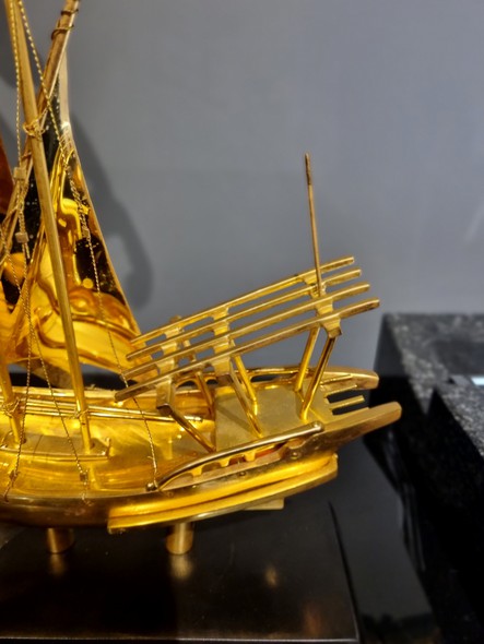 Винтажная скульптура «Корабль»