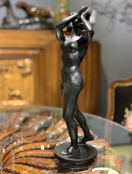 Vintage sculpture "Discus Thrower"