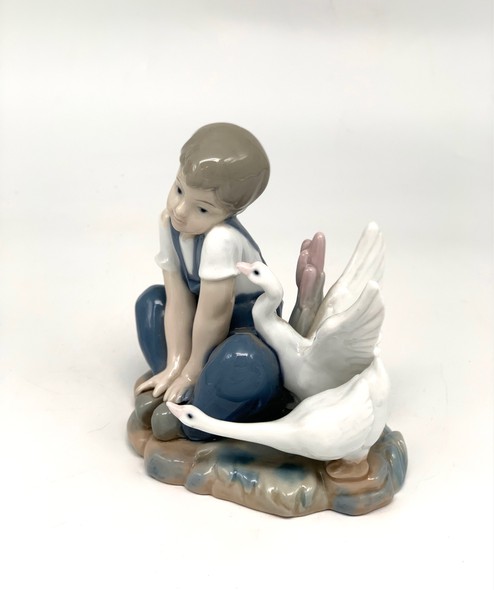 Vintage figurine "Boy with geese"