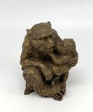 Антикварная скульптура «Символ материнства»