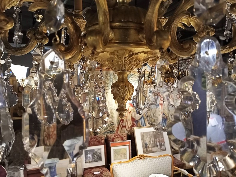 Antique chandelier Louis XV