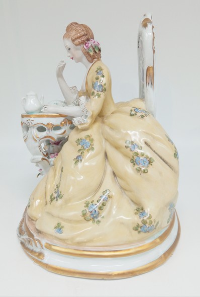 Vintage figurine "Tea party"