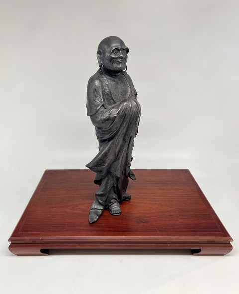 Antique sculpture "Daruma"