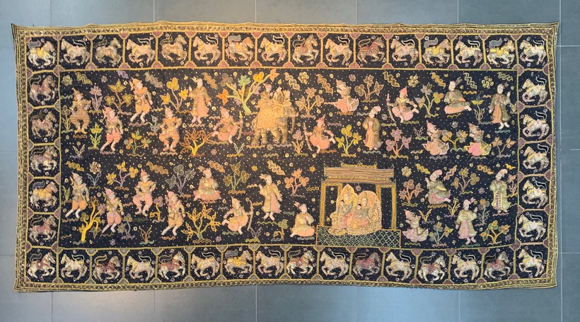 Antique tapestry from the Royal Palace