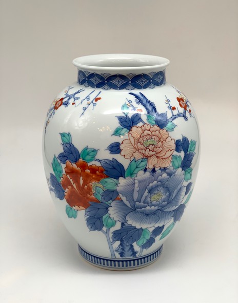 Antique vase "Peonies"