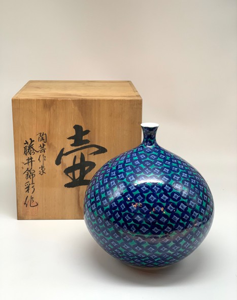 Antique vase,
Japan