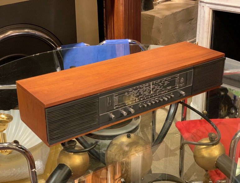 Vintage Bang & Olufsen receiver