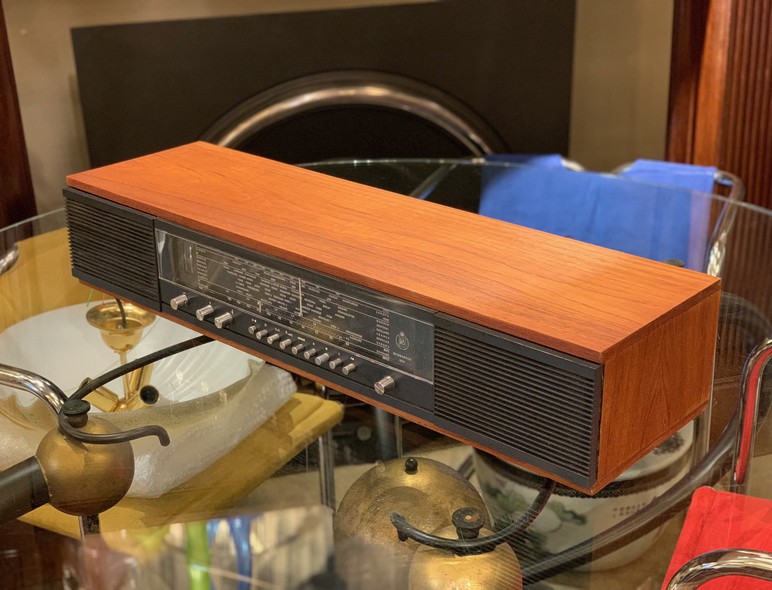 Vintage Bang & Olufsen receiver