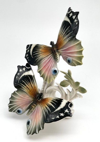 Antique composition
"Butterflies" by Karl Ens