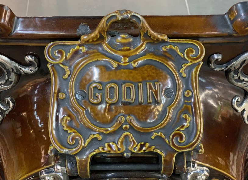 Антикварная печь "Godin"